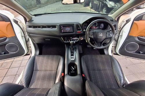 2016 Honda HRV 1.5 E AT bekas