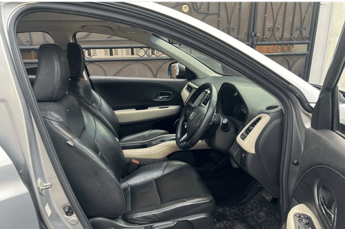 2017 Honda HRV 1.8 RS PRESTIGE CVT tua
