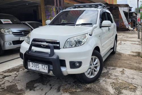 2013 Daihatsu Terios  TX MT bekas