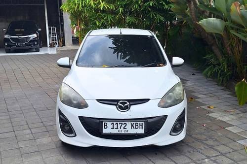 2012 Mazda 2 Sedan  R 1.5 AT bekas