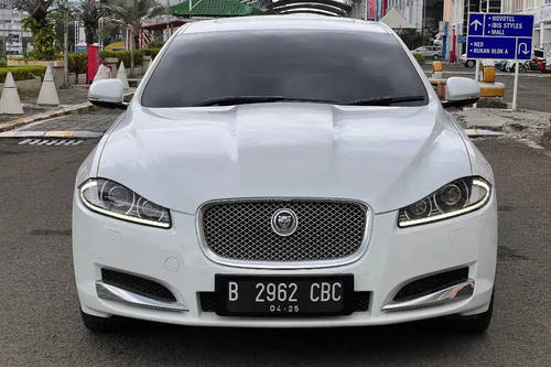 Used 2013 Jaguar XF 3.0 V6 A/T