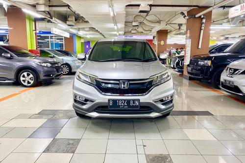 2015 Honda CR-V  2.4 AT bekas