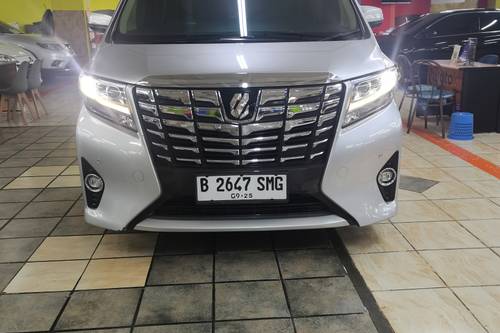 2015 Toyota Alphard  2.4 G bekas