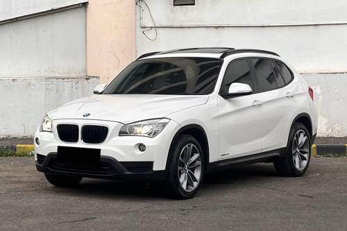 2013 BMW X1  SDRIVE 18i AT CKD bekas