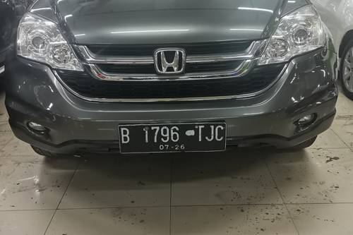 2011 Honda CR-V  2.4L AT bekas