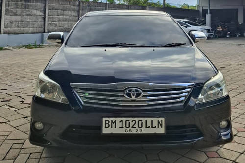 Used 2013 Toyota Innova DIESEL G 2.4 AT