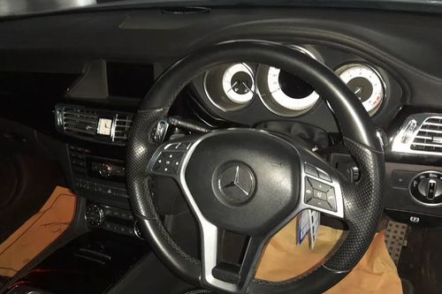 2012 Mercedes Benz CLS-Class 350 bekas