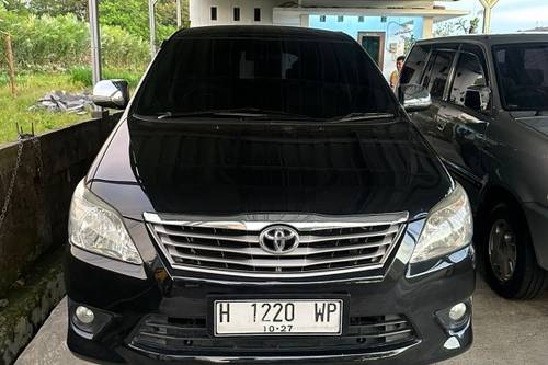 2012 Toyota Kijang Innova 2.0 G AT bekas