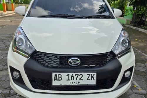 2017 Daihatsu Sirion  1.3L MT bekas