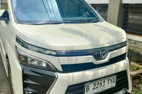 Used 2019 Toyota Voxy 2.0L AT