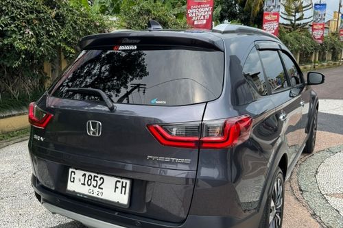 Beli mobil bekas
