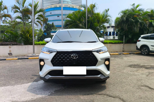 2023 Toyota Veloz Q CVT bekas