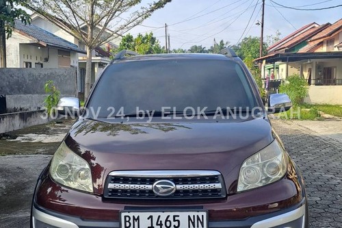 2014 Daihatsu Terios TX ADVENTURE 1.5L MT bekas