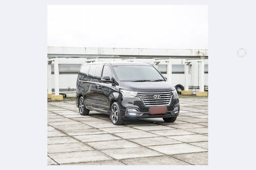 2018 Hyundai H1 2.4L ROYALE AT bekas