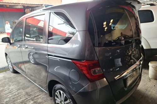2013 Honda Freed PSD bekas