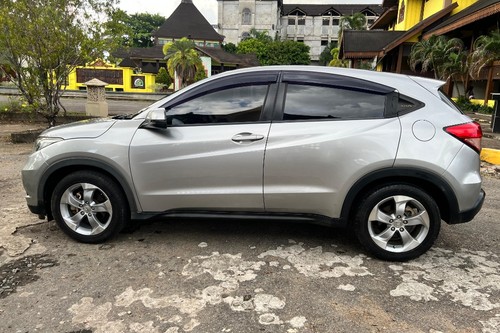 2017 Honda HRV 1.5L S MT bekas
