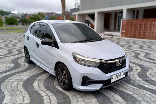 2024 Honda Brio RS CVT bekas