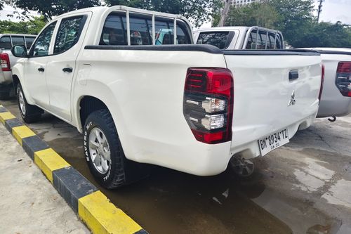 2019 Mitsubishi Strada TRITON DC HDX 4X4 M/T bekas