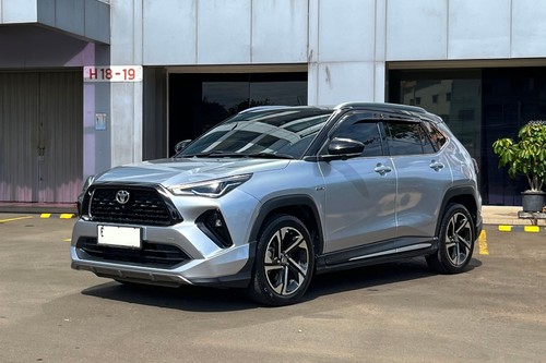 2023 Toyota Yaris Cross 1.5 S HV CVT With GR Parts Aero Package
