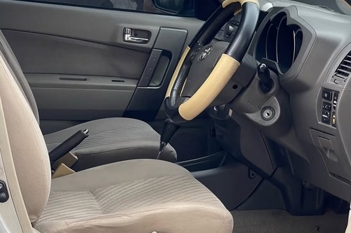 Dijual 2011 Toyota Rush S AT bekas