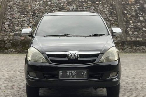 2006 Toyota Kijang Innova 2.0 V AT bekas