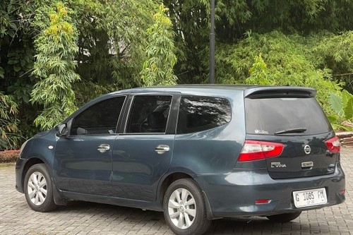 2013 Nissan Grand Livina 1.5 SV MT bekas