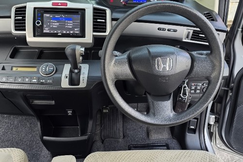 2013 Honda Freed PSD tua