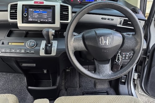 2013 Honda Freed PSD bekas