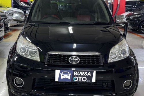 2011 Toyota Rush  S AT bekas