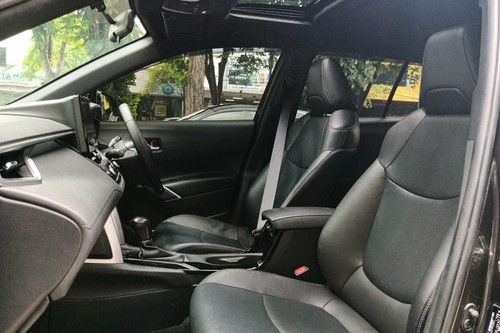 Dijual 2020 Toyota Corolla Cross HEV GR-S bekas