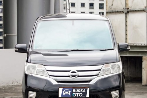 2013 Nissan Serena Highway Star bekas