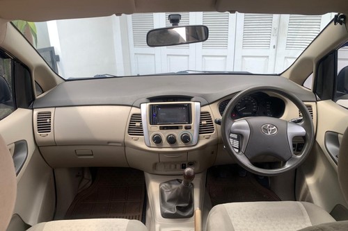2013 Toyota Kijang Innova 2.0 G MT bekas