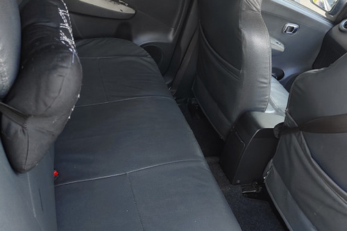 2015 Toyota Agya 1.0L G A/T tua