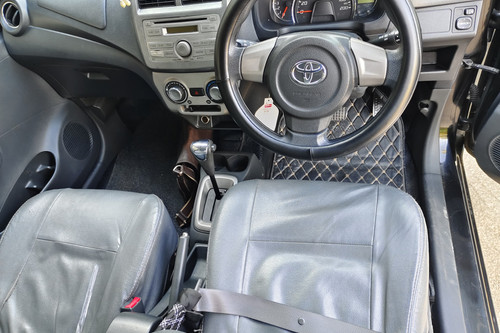 Dijual 2015 Toyota Agya 1.0L G A/T bekas
