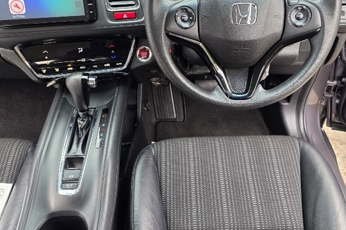 Dijual 2018 Honda HRV 1.5 E AT bekas