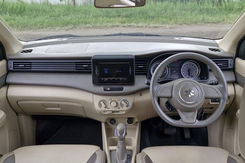 2025 Suzuki Ertiga GL 1.4L AT tua