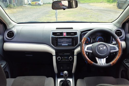 2025 Daihatsu Terios R M/T Deluxe tua