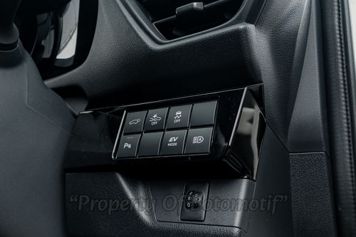 2023 Toyota Yaris Cross 1.5 S Hybrid EV CVT TSS bekas