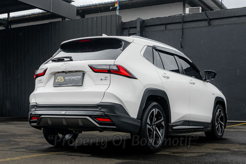 2023 Toyota Yaris Cross 1.5 S Hybrid EV CVT TSS bekas