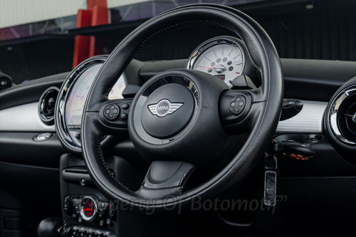 Beli mobil bekas