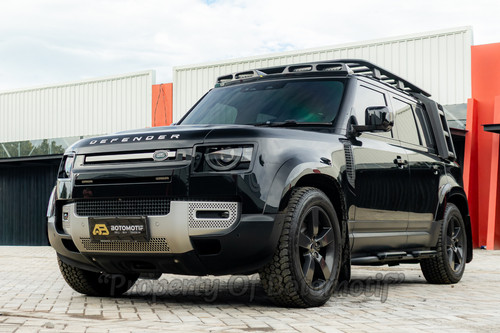 2022 Land Rover Defender 110 2.0L SE 110