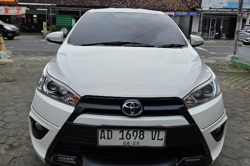 2015 Toyota Yaris TRD SPORTIVO 1.5L MT