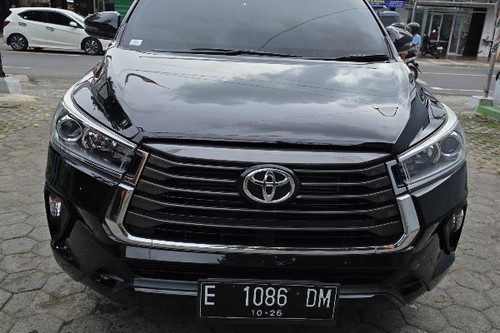 2021 Toyota Kijang Innova REBORN 2.4 V AT DIESEL bekas
