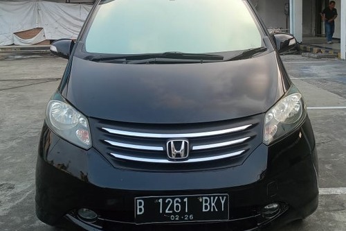 2011 Honda Freed  PSD bekas