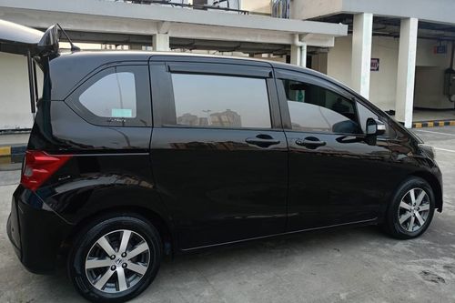 Dijual 2011 Honda Freed PSD bekas