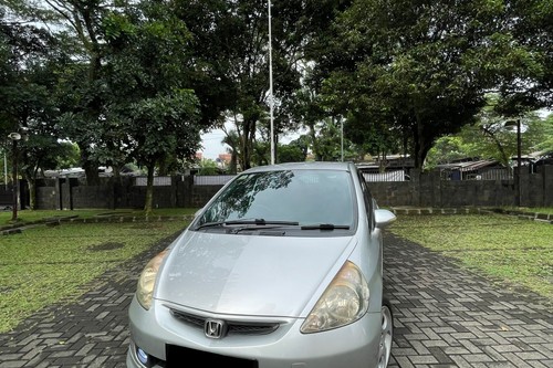 2006 Honda Jazz  V-TEC A/T bekas