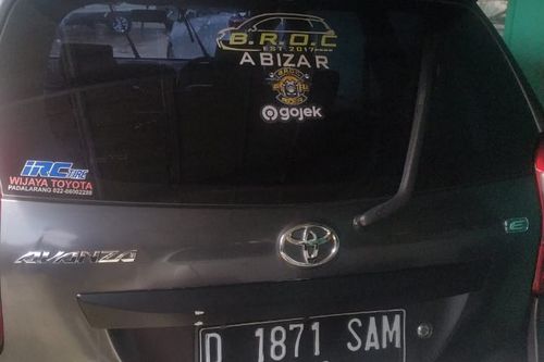Beli mobil bekas