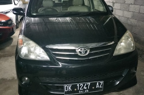 2010 Toyota Avanza  S AT