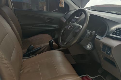 Beli mobil bekas