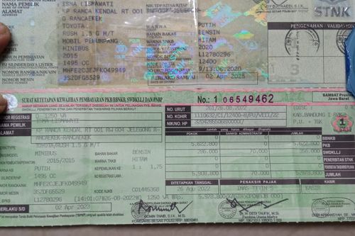 2015 Toyota Rush 1.5 G MT LUX bekas